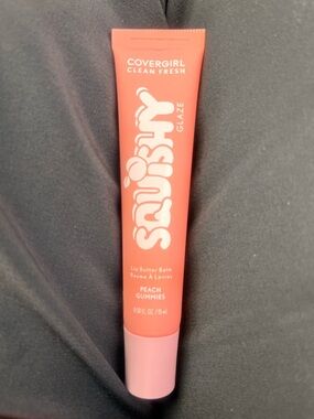 COVERGIRL Squishy Glaze Lip Butter Balm - Peach Gummies